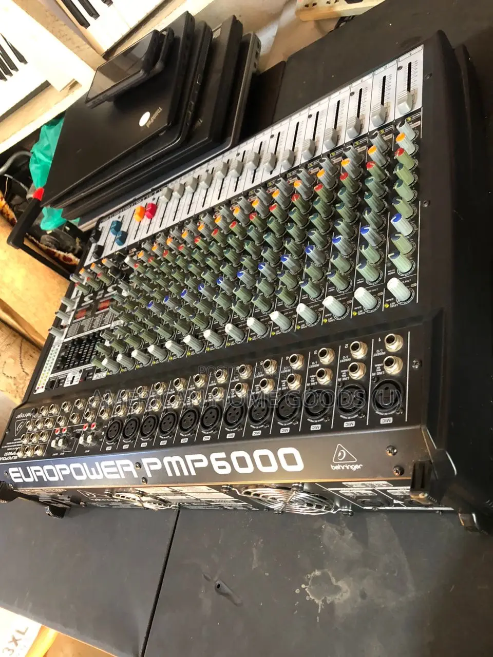 Behringer Europower Pmp6000 20-Ch 1600w, 7- Eq Powered Mixer