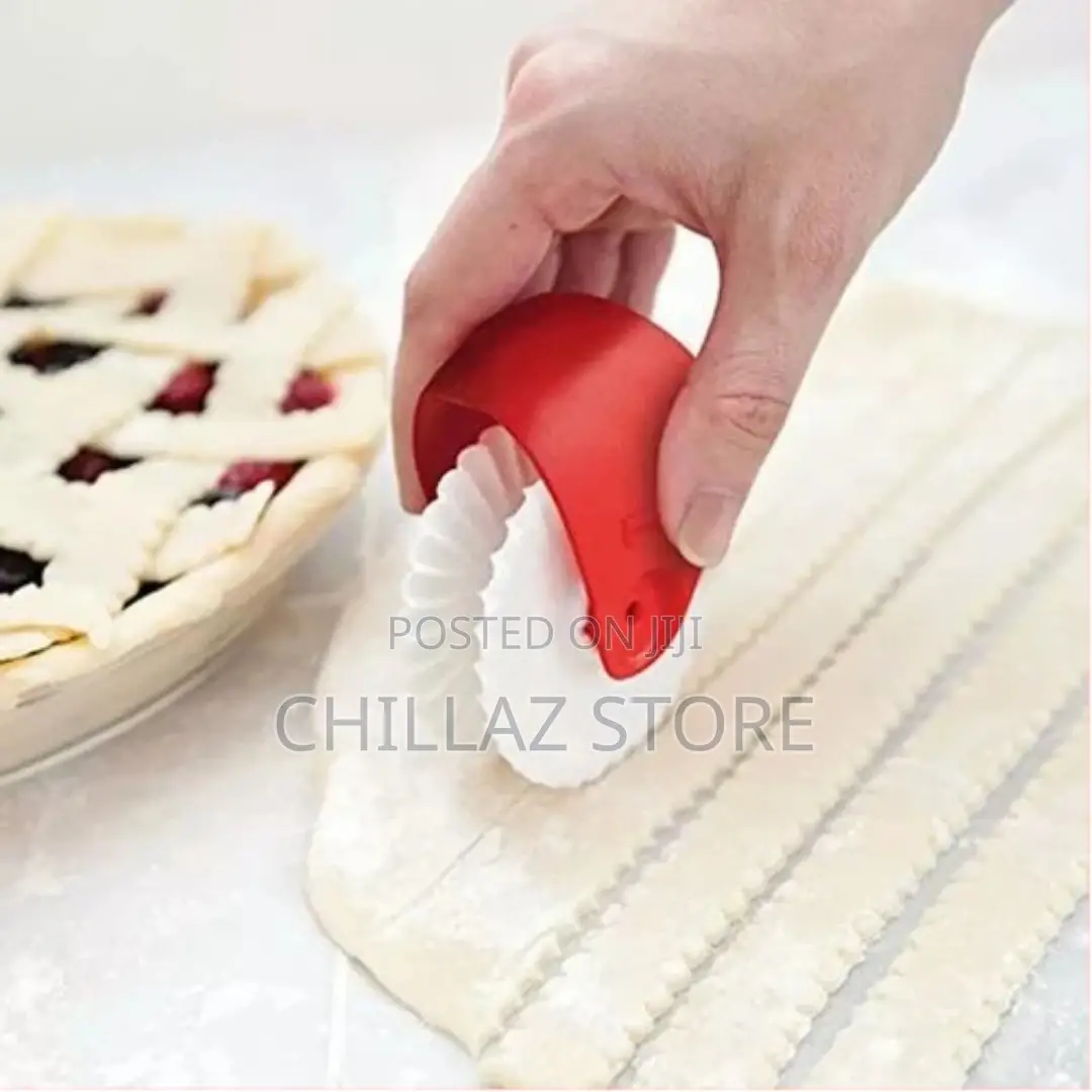 Pastry Decorative Dough Pizza Cake Pie Cutting Wheel Roller