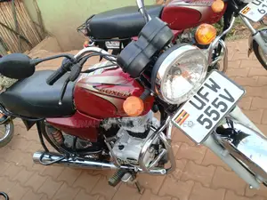 Bajaj Boxer 100 2023 Red