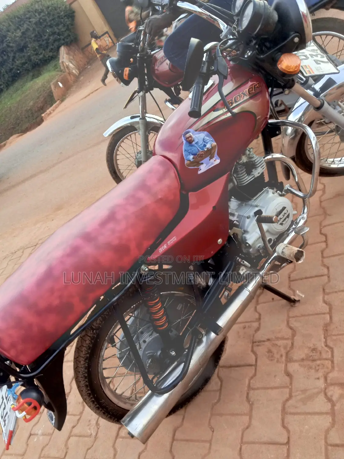 Bajaj Boxer 100 2023 Red