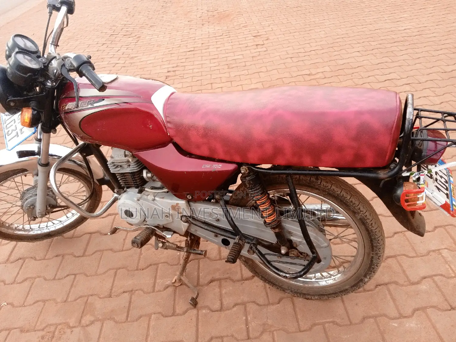 Bajaj Boxer 2023 Red