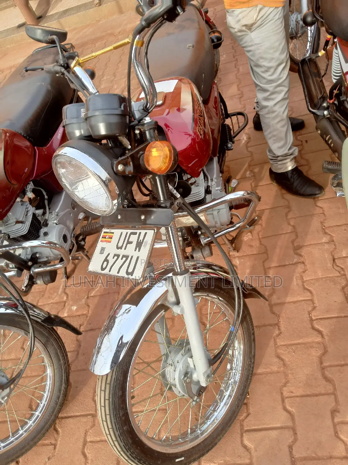 Bajaj Boxer 2023 Red