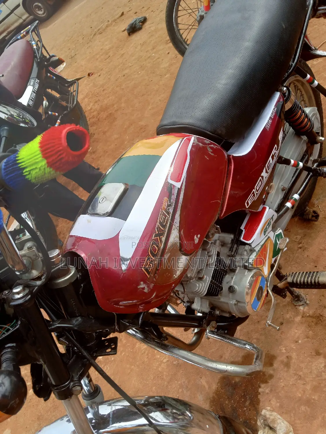 Bajaj Boxer BM100ES 2022 Red