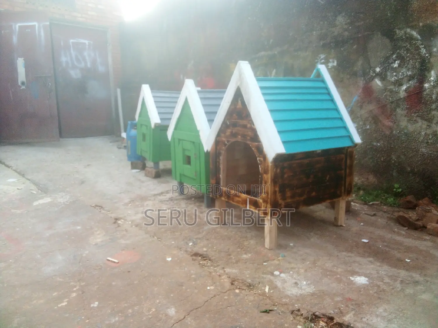 FFT Nice Dog House Available