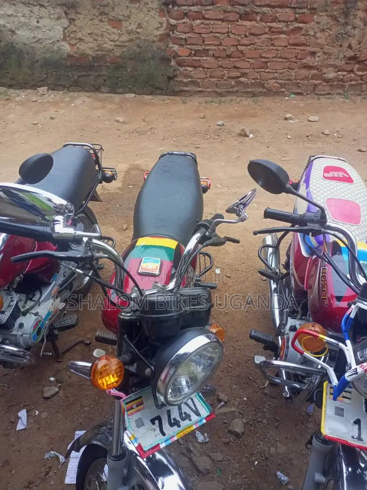 Bajaj Boxer 2022 Red