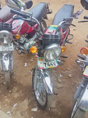 Bajaj Boxer 2022 Red