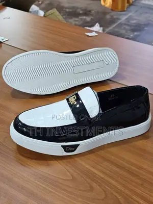 Men's Classic Shoes.
