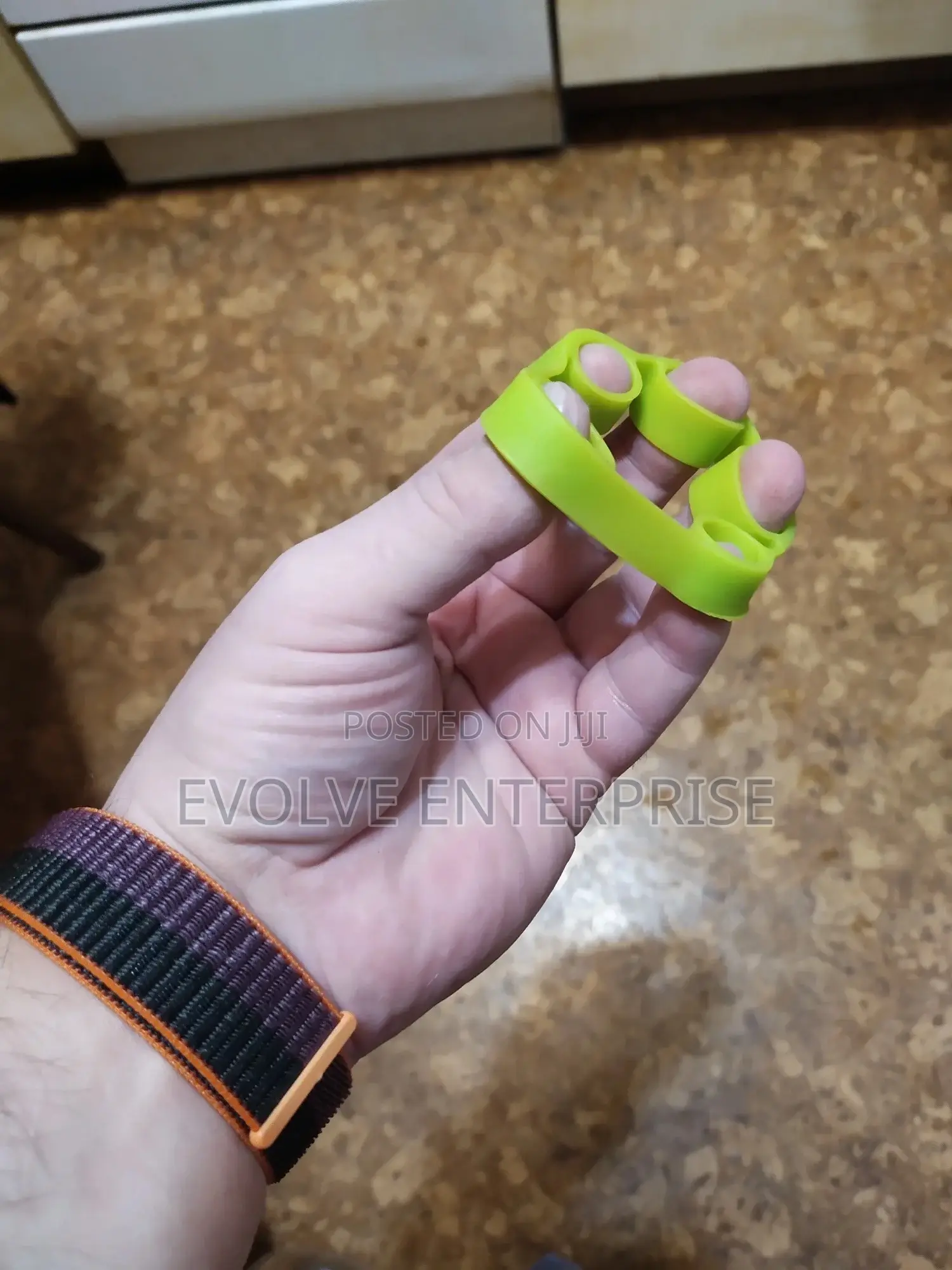 Wrist Stretcher Finger Gripper Expander Strength Trainer