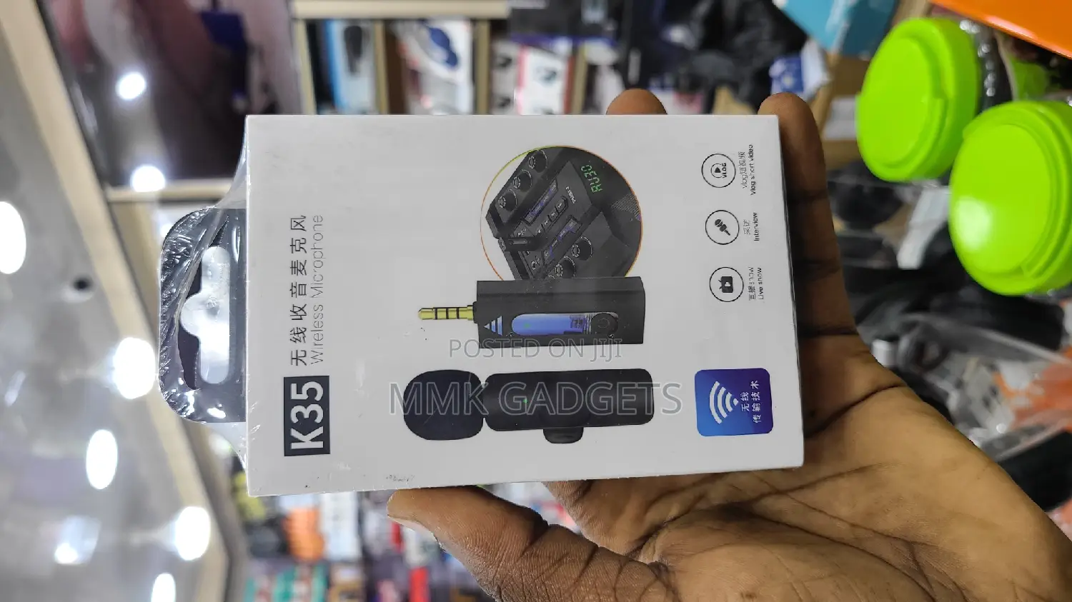  Microphone