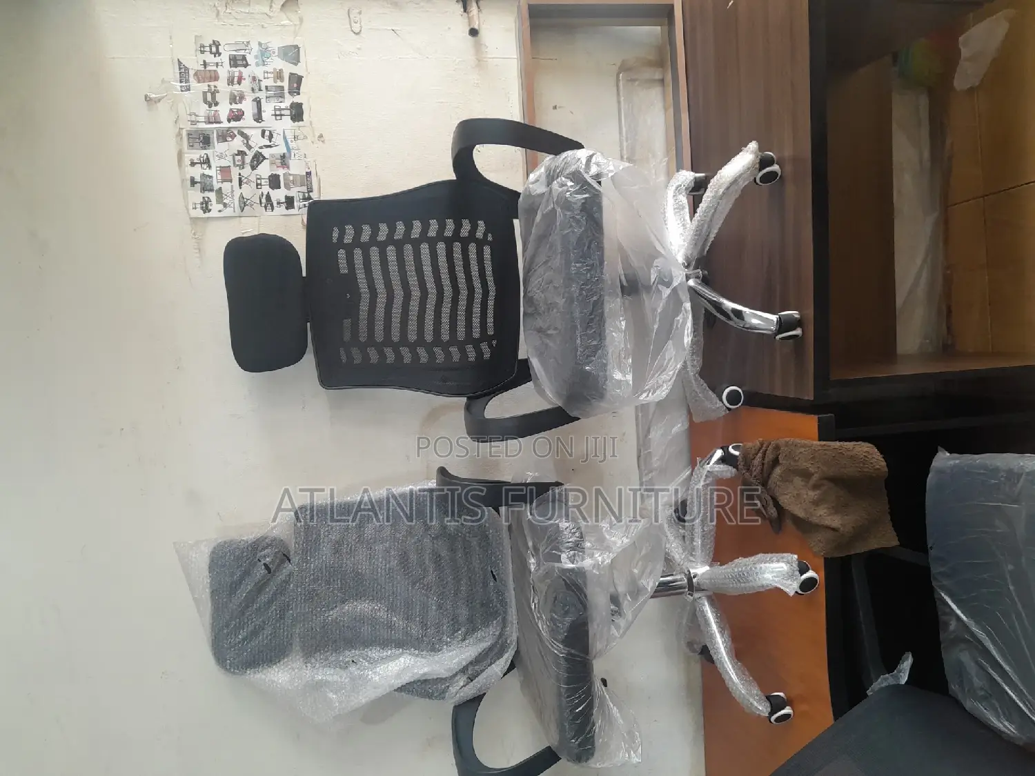 Back Designed Simple Chairs