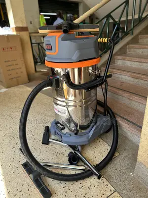 Vaccum Cleaner 100ltrs
