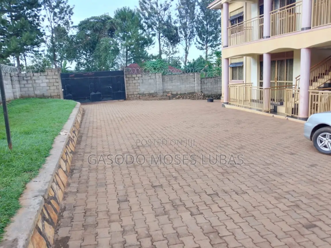 Furnished 2bdrm Apartment in Walukuba Estate, Jinja for sale