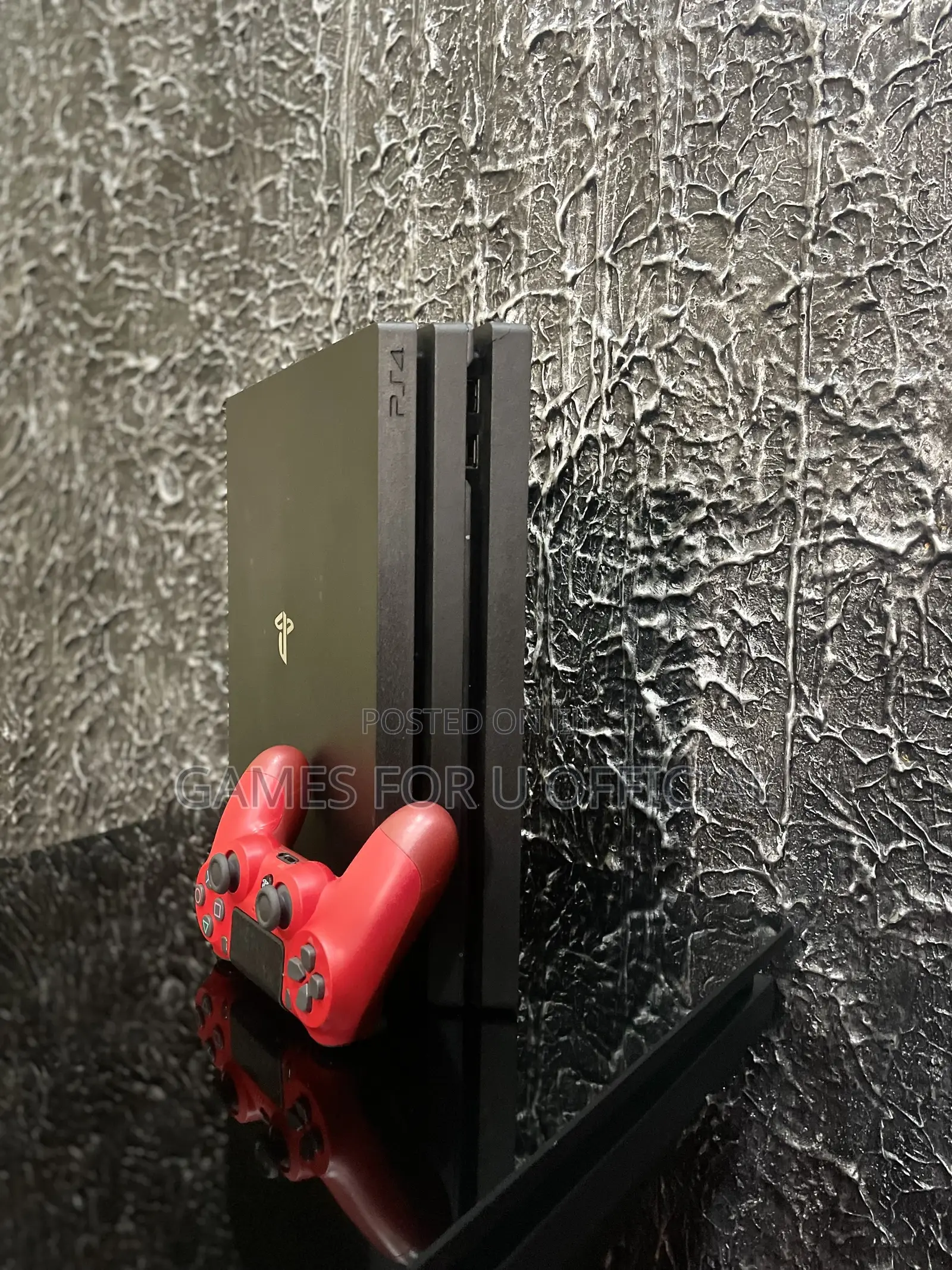 Ps4 Pro Chipped at a Very Good Price and One Game Pad$$88