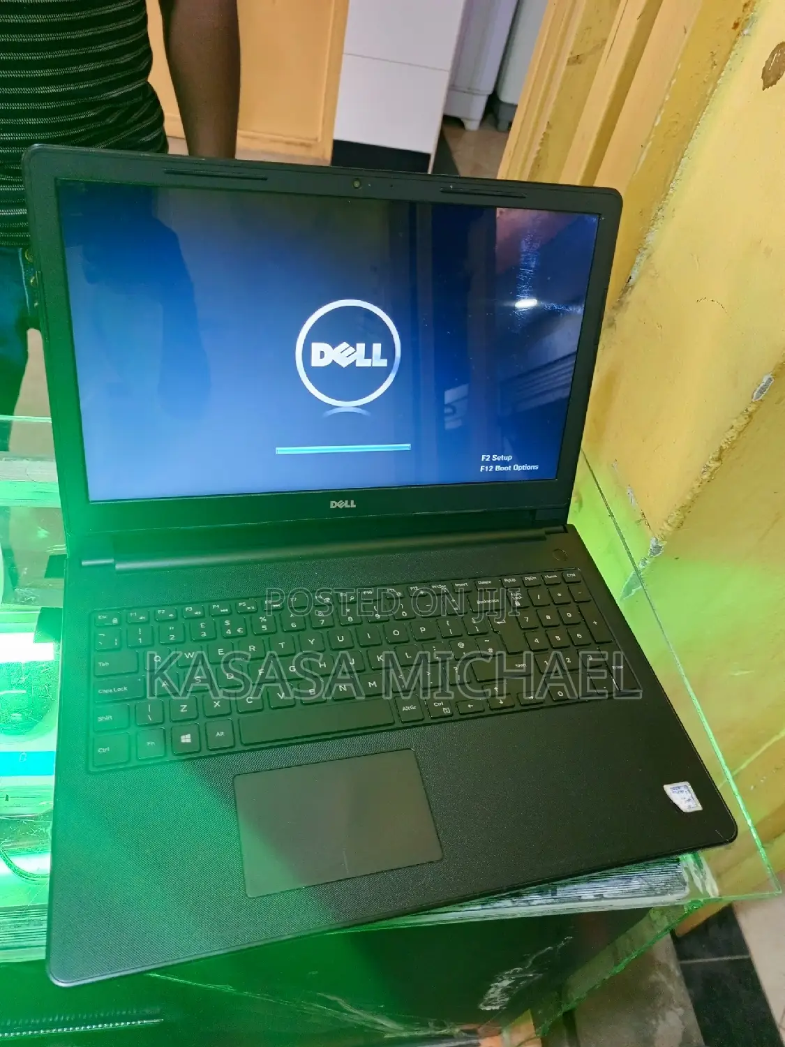 Laptop Dell Inspiron 15 I15M 4GB Intel Celeron HDD 500GB