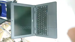 Laptop Dell Latitude 13 3340 4GB Intel Celeron HDD 500GB