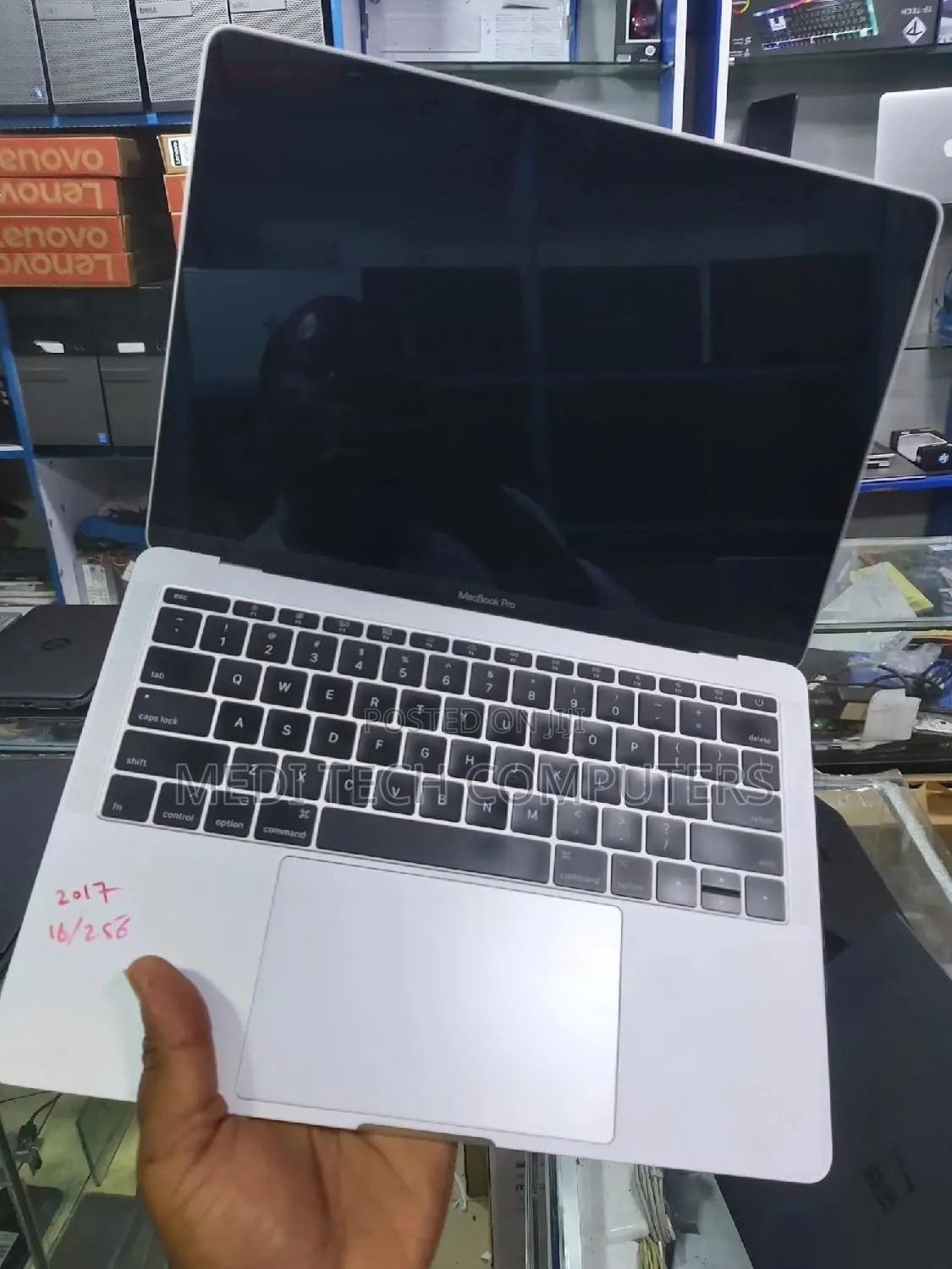 Laptop Apple MacBook Pro 2017 8GB Intel Core I5 SSD 256GB
