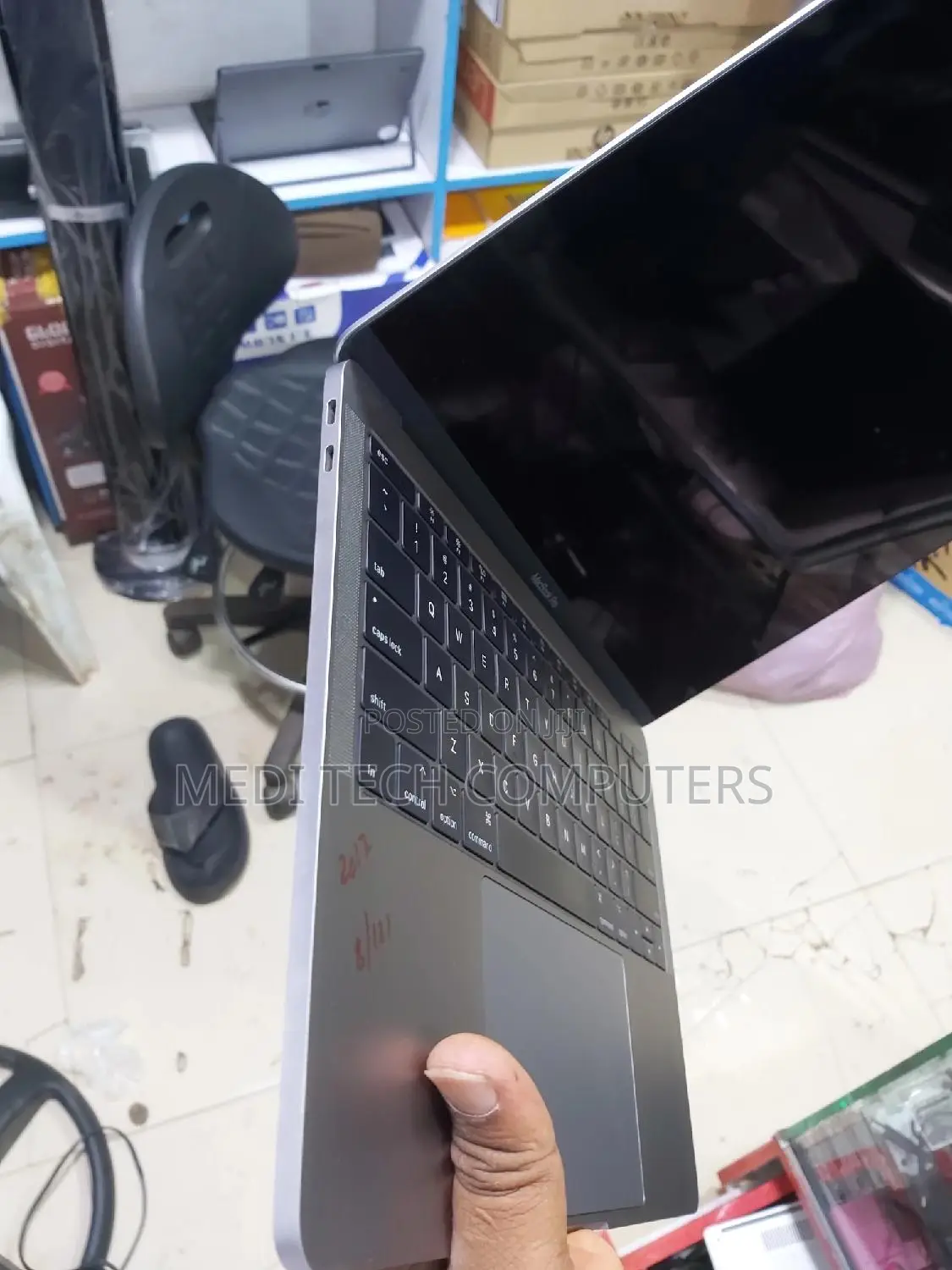 Laptop Apple MacBook Pro 2017 8GB Intel Core I5 SSD 256GB