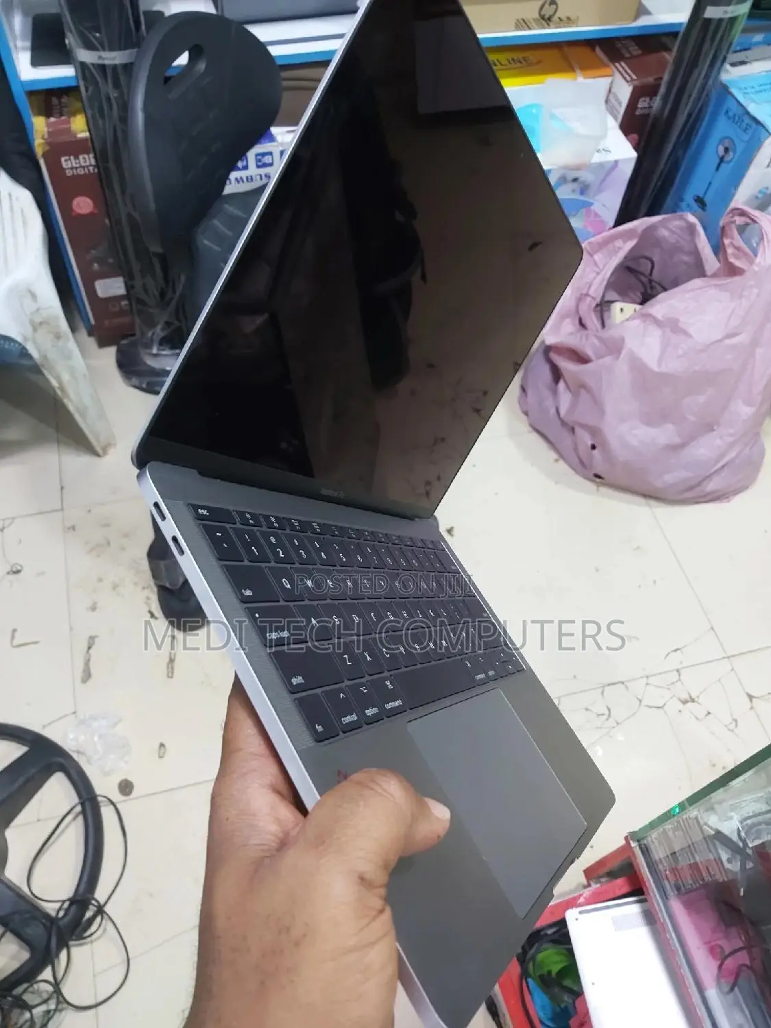 Laptop Apple MacBook Pro 2017 8GB Intel Core I5 SSD 256GB