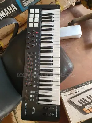 M Audio Studio Controller Oxygen