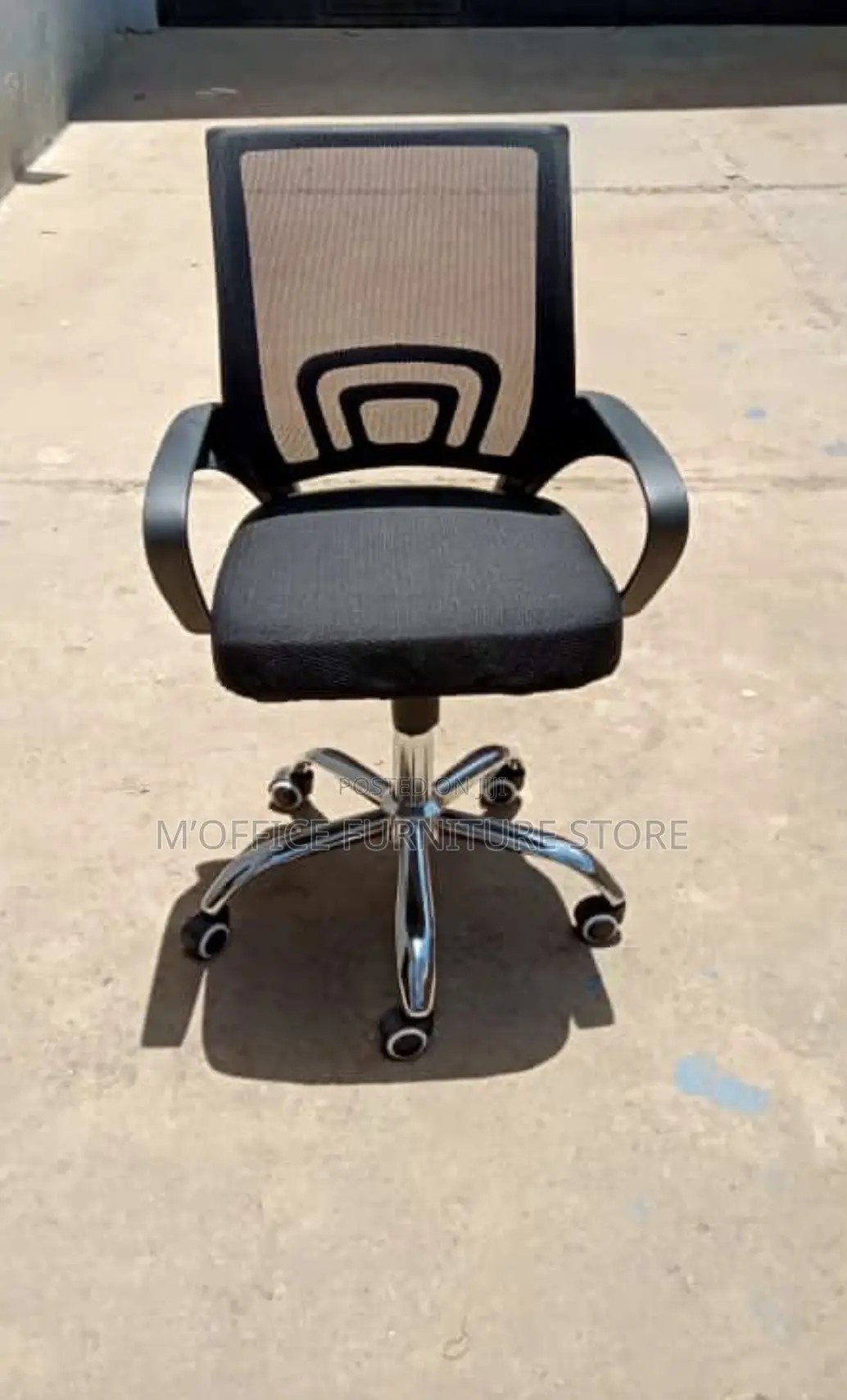 Brand New Mesh Back Office Chairs