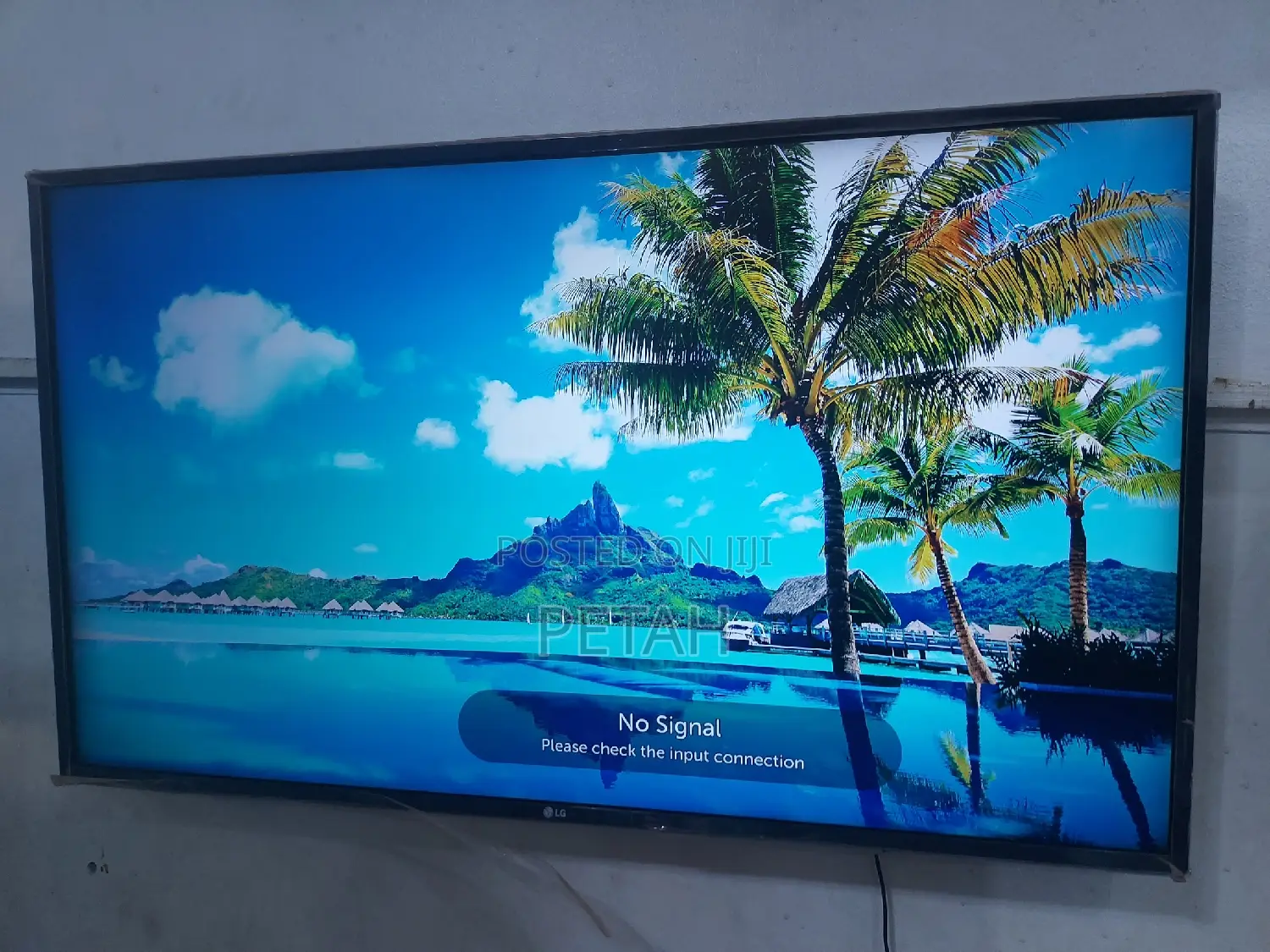 Smart Uhd 43 Inches Flat Screen Tv