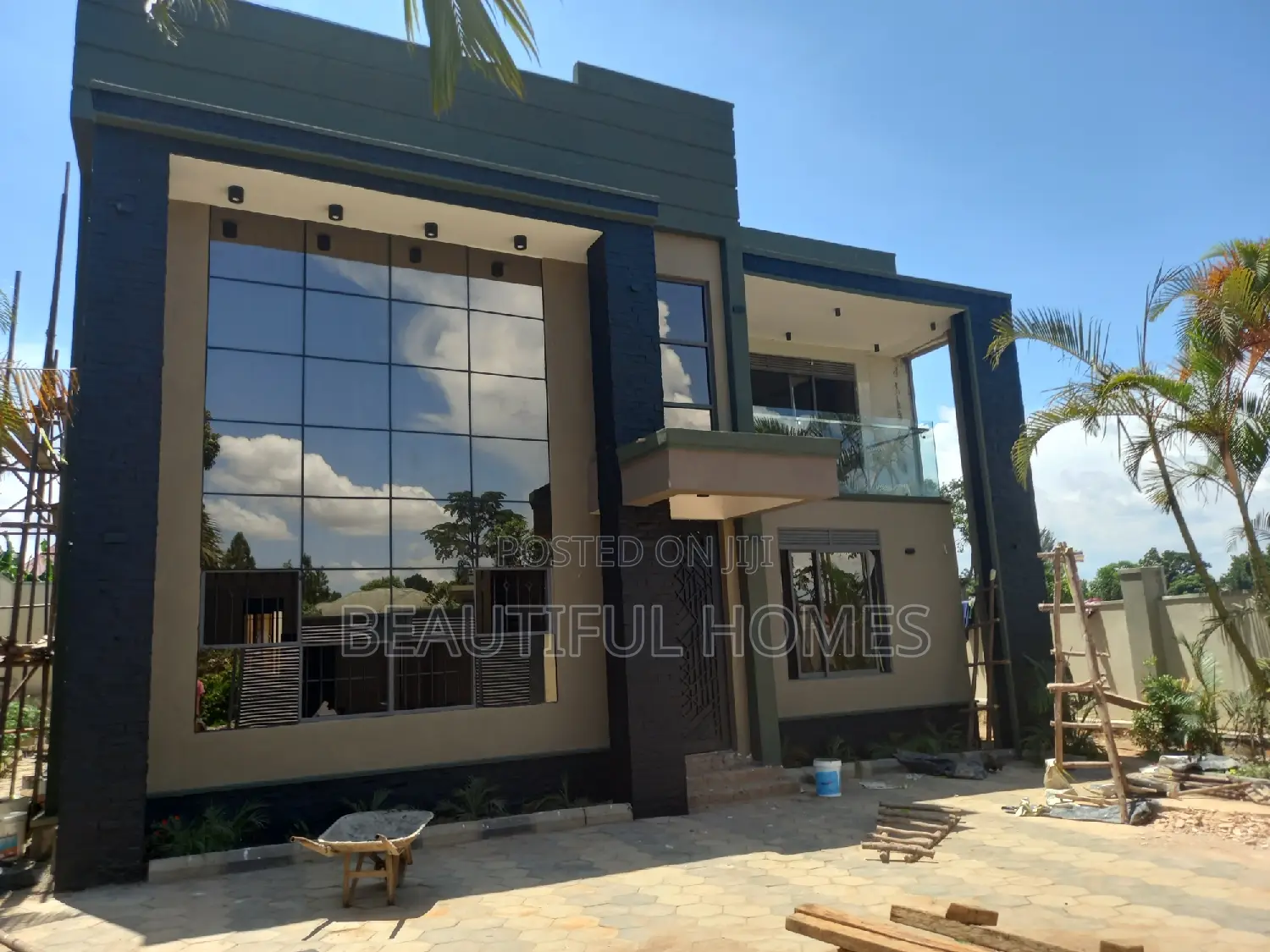 Furnished 5bdrm Mansion in Kyanja, Nakawa for sale