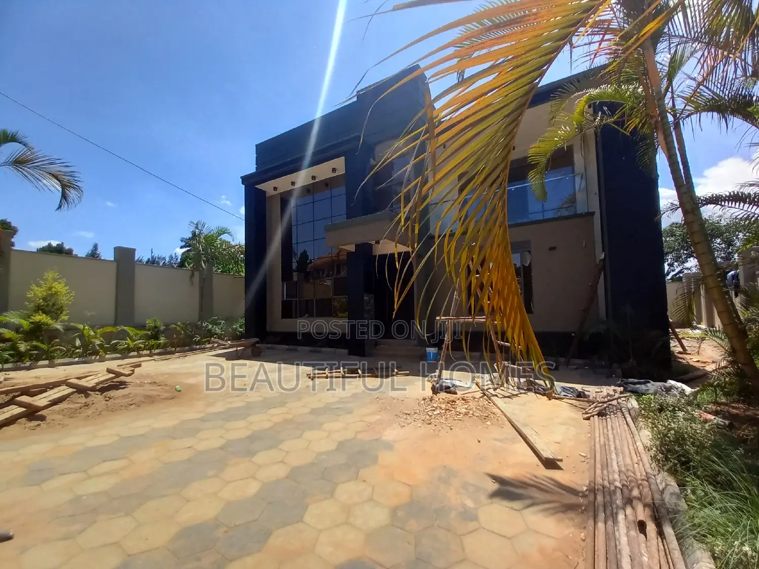 Furnished 5bdrm Mansion in Kyanja, Nakawa for sale
