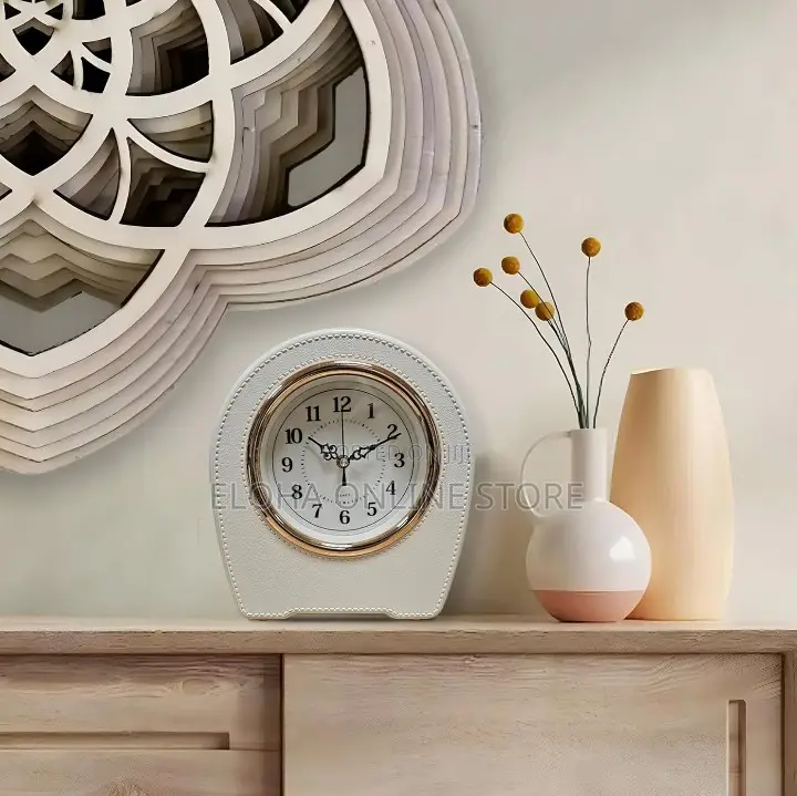 Silent Leather Table Clock