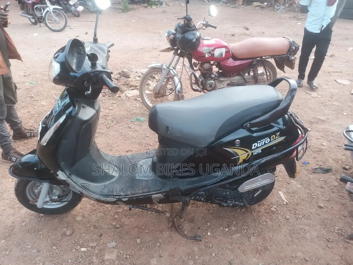 Mahindra Duro 2018 Black