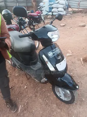 Mahindra Duro 2018 Black