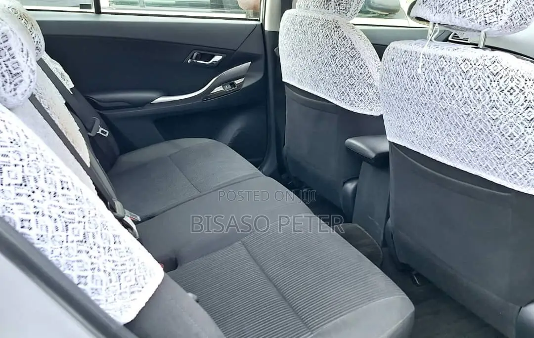 Toyota Premio 1.8 AWD 2017 Silver