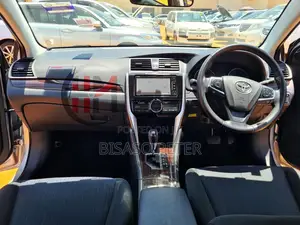 Toyota Premio 1.8 AWD 2017 Silver