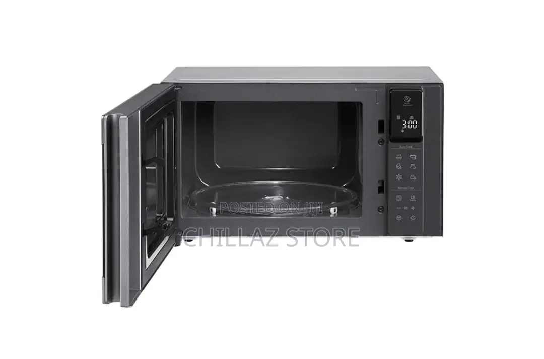 LG MS4295CIS 42 Liter “Solo” Neochef Microwave Oven