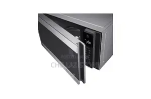 LG MS4295CIS 42 Liter “Solo” Neochef Microwave Oven