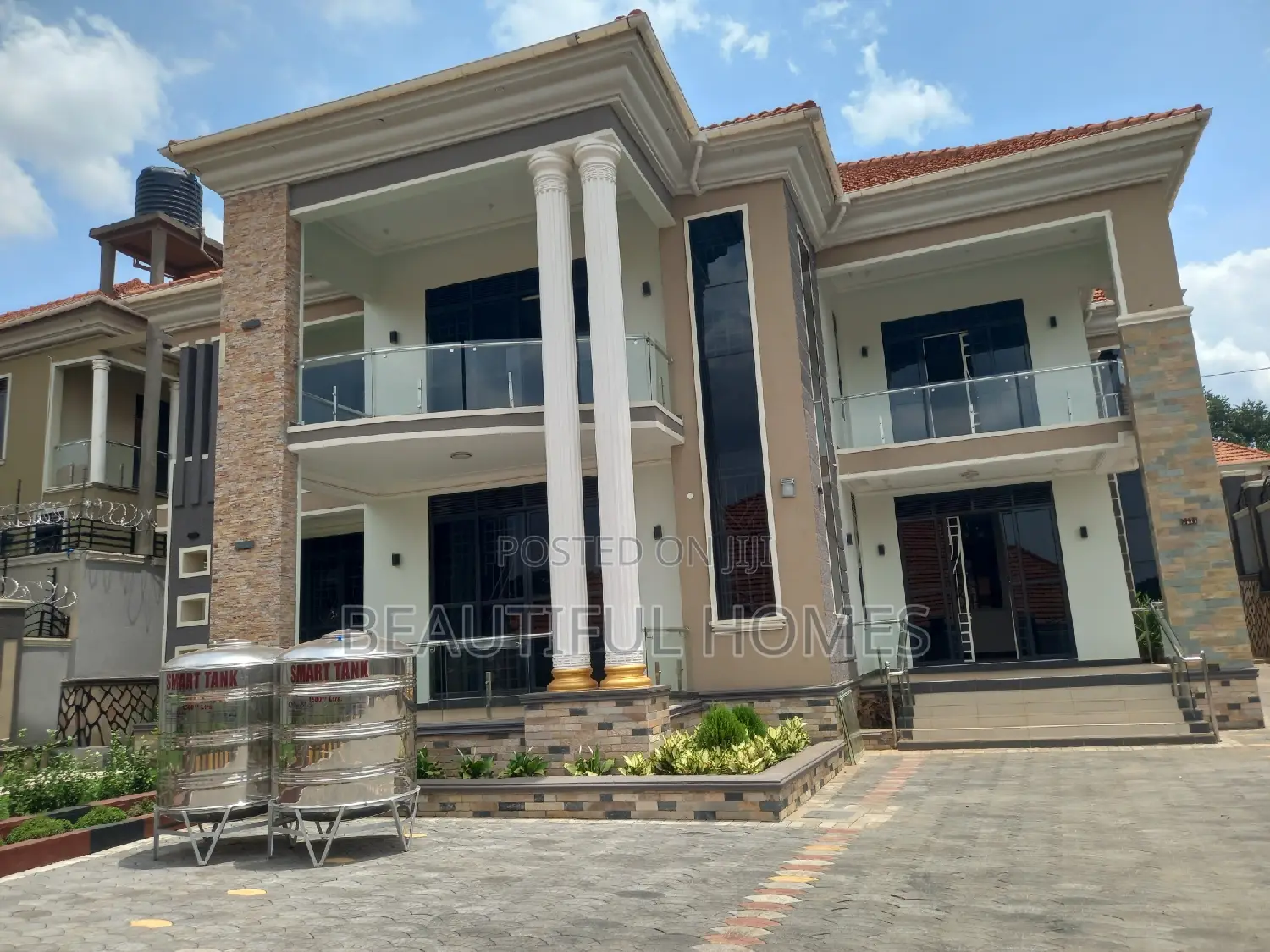 Furnished 6bdrm Duplex in Kira Rich, Central Division for sale