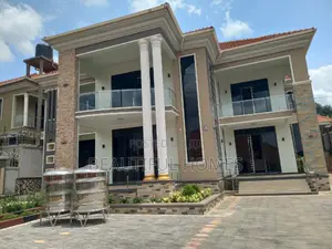 Furnished 6bdrm Duplex in Kira Rich, Central Division for sale