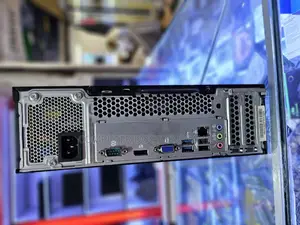 Desktop Computer Lenovo 4GB Intel Core I5 HDD 500GB