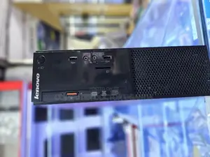 Desktop Computer Lenovo 4GB Intel Core I5 HDD 500GB