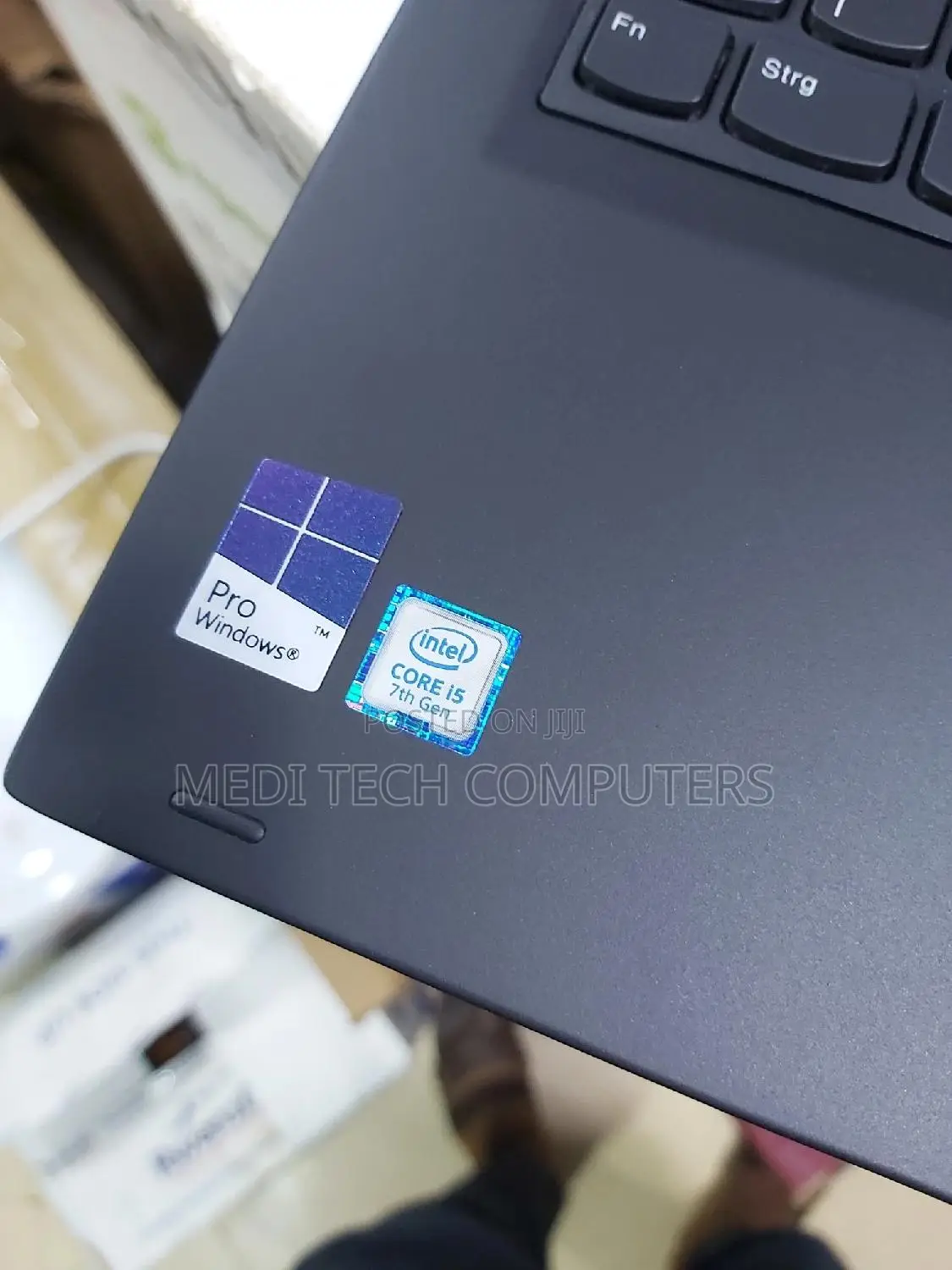 New Laptop Lenovo ThinkPad Yoga 370 8GB Intel Core I5 SSD 256GB