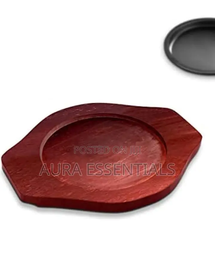 Round Cast Iron Steak Plate With Wooden Base