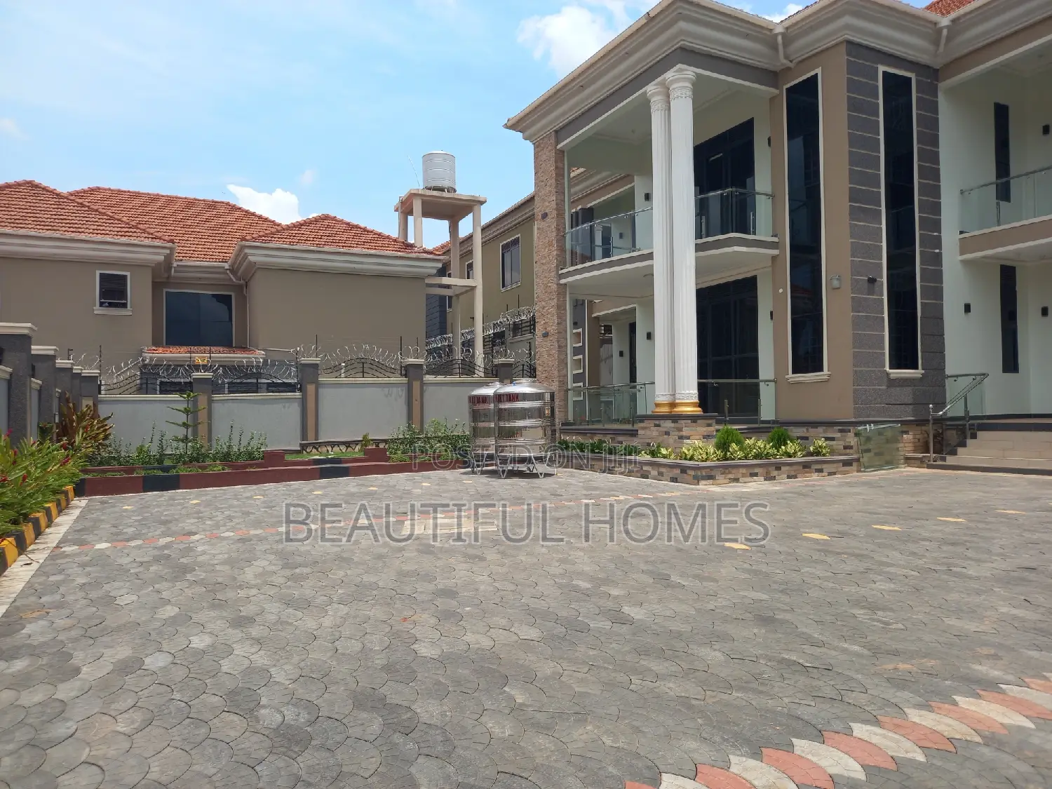 Furnished 6bdrm House in Kira for sale