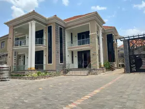 Furnished 6bdrm House in Kira for sale