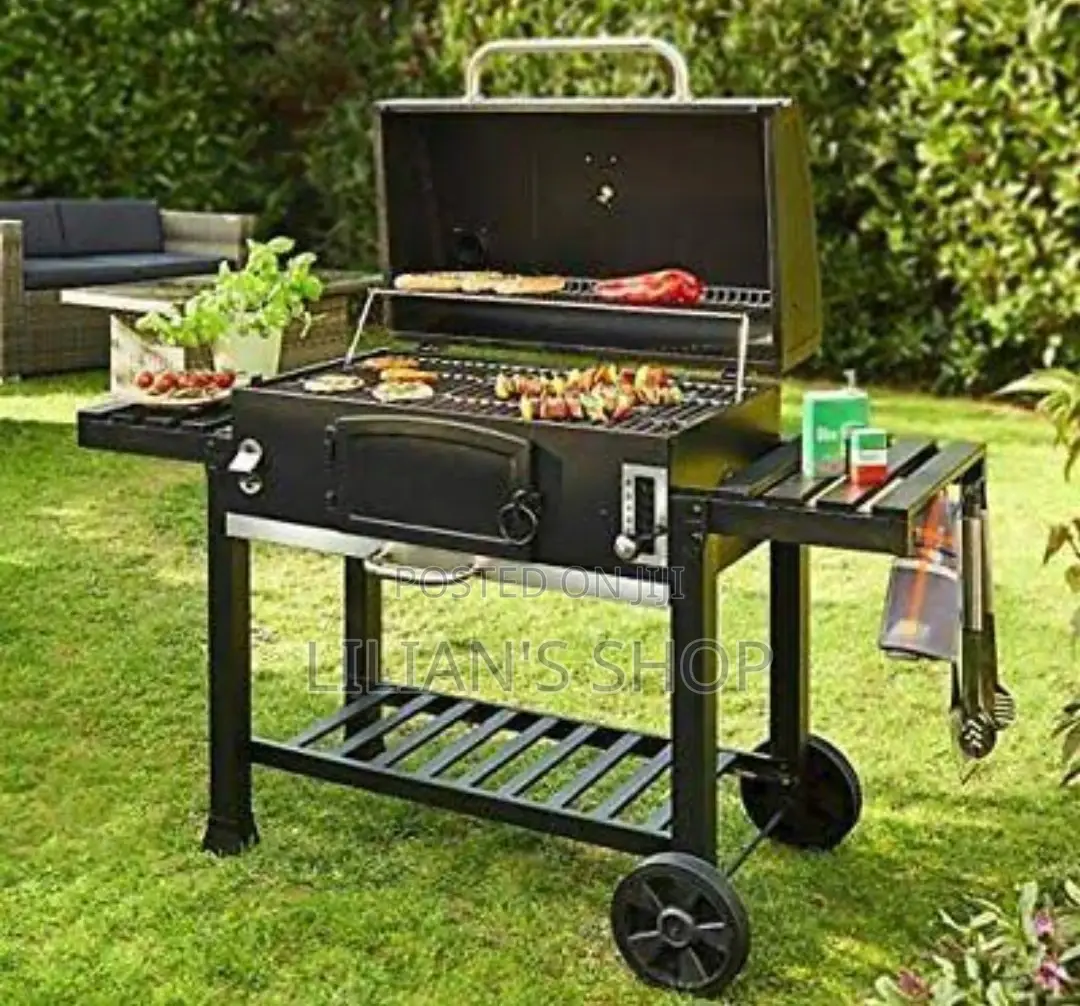 Barbecue Grill With Wheels