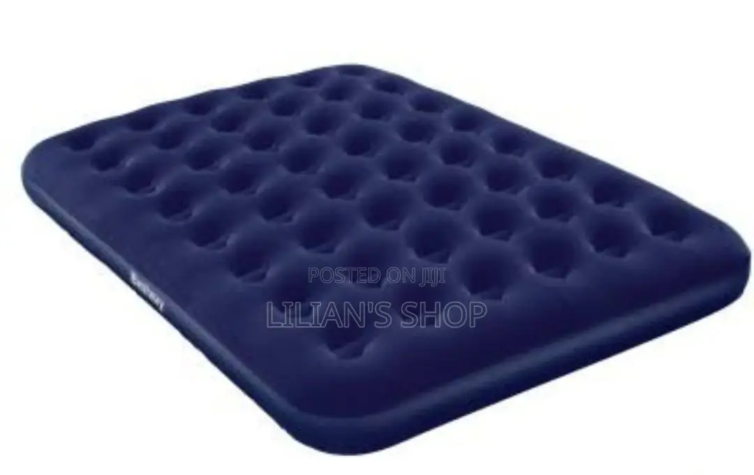 5 by 6 Inflatable Matress With Apump