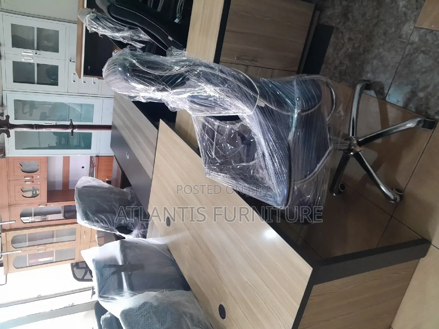 Desktop and Movable Drower