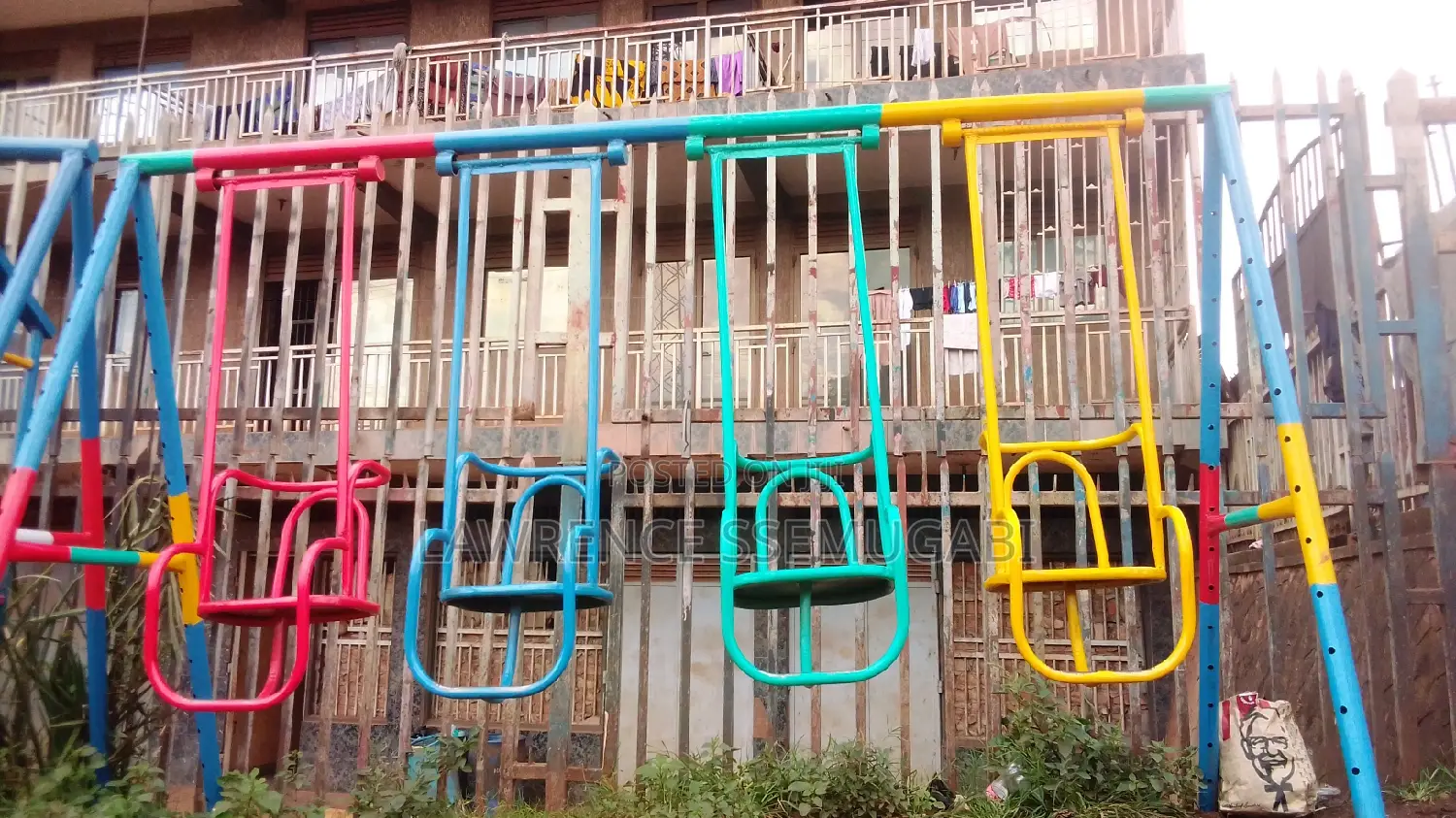 Pipe Swing for Four Seaters