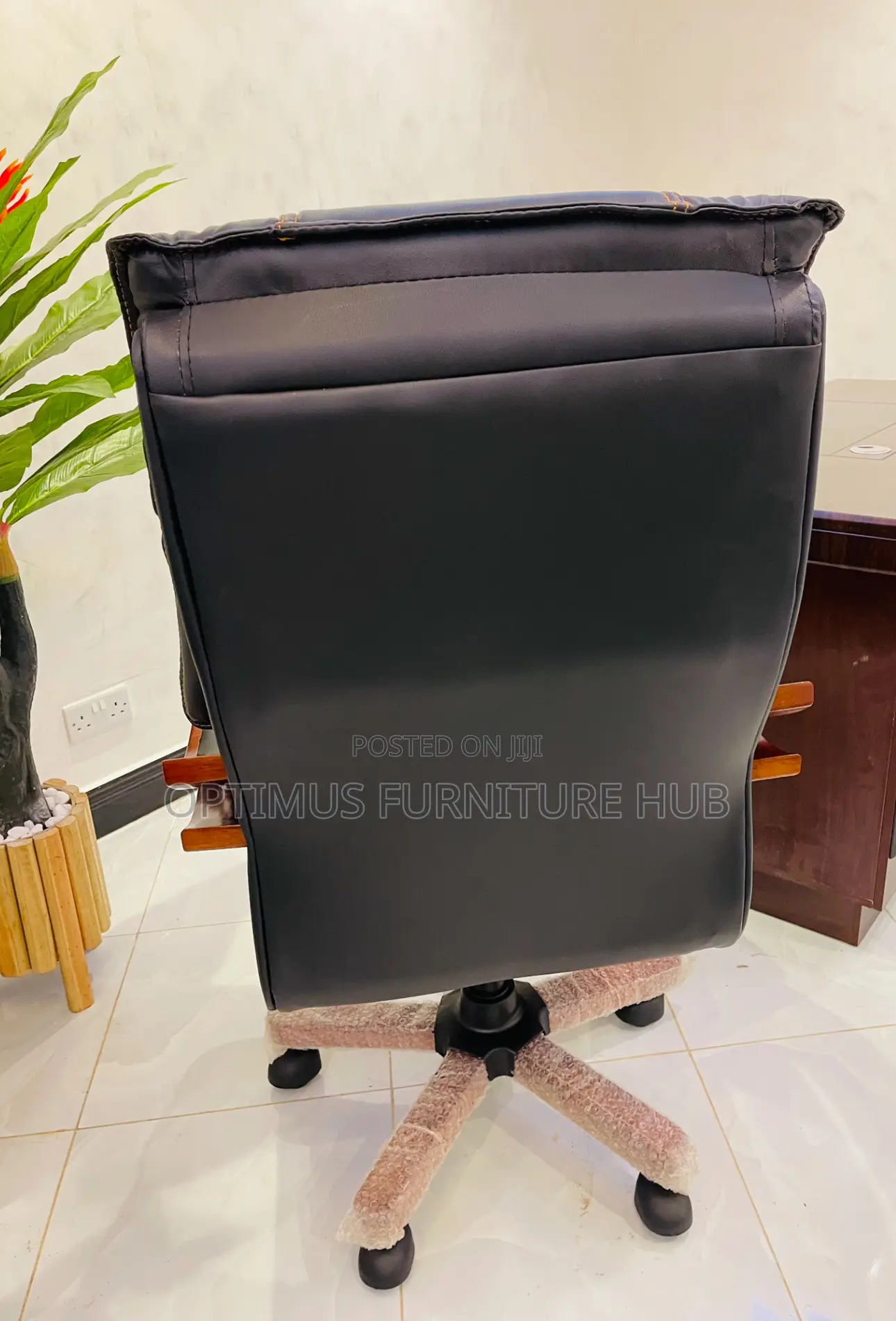 Executive Office Chair