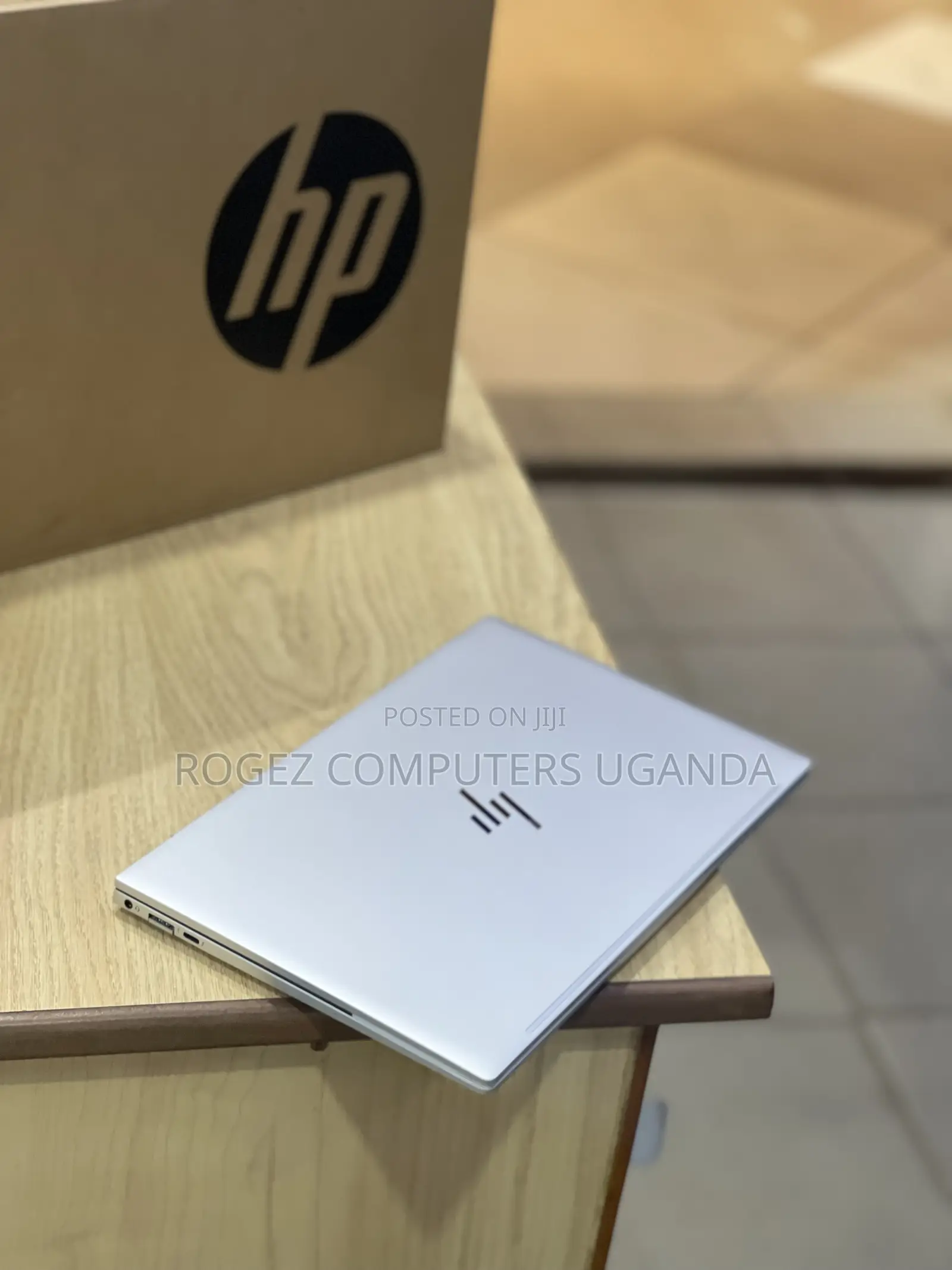 New Laptop HP Envy 13t 16GB Intel Core I7 SSD 512GB