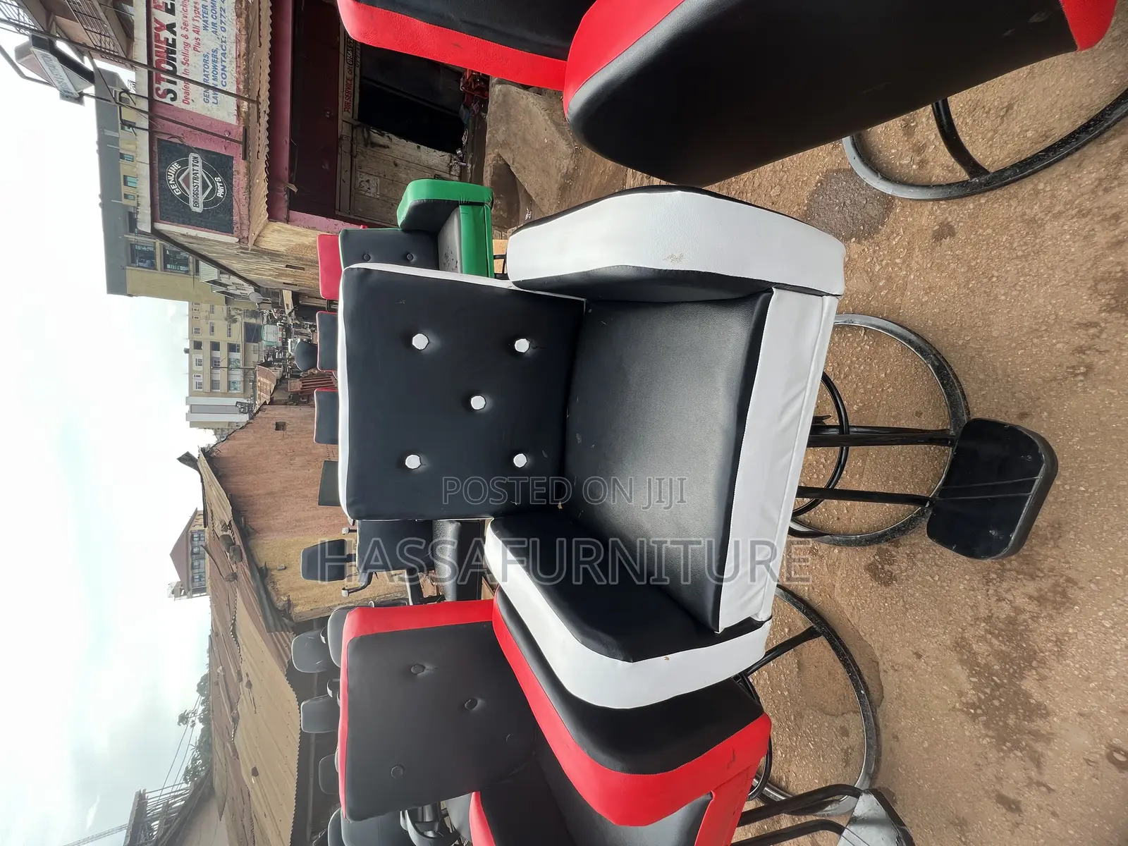Simple Barber Chair for Men
