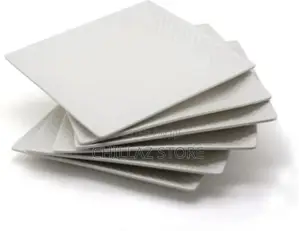 6 Pieces of Square Checked Plates